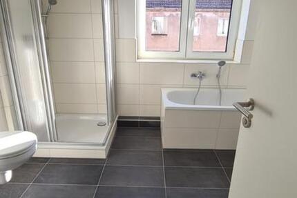 Neu! 101 m², 5-Raum mit Balkon, Gast-WC 5 zimmer