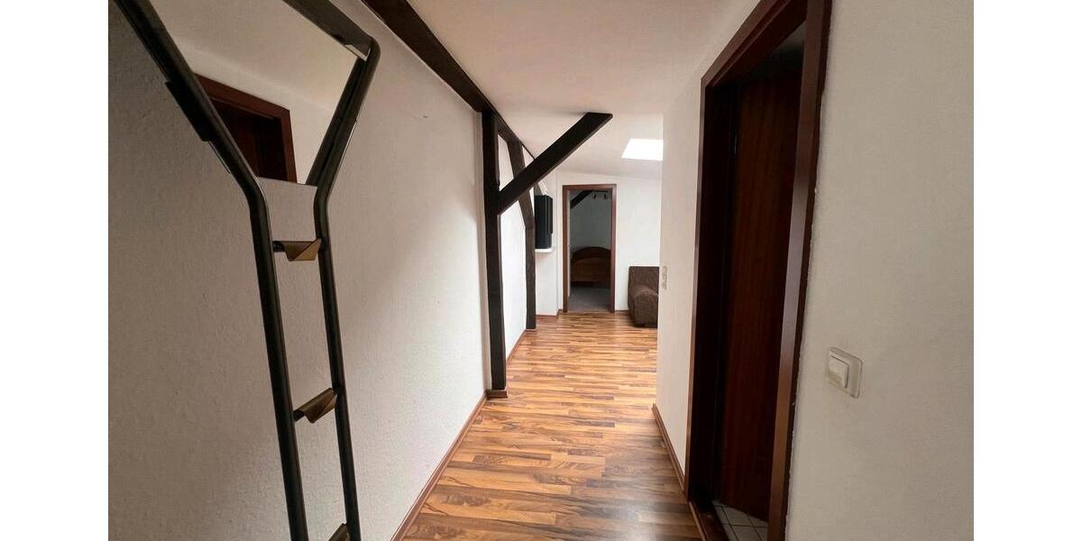 Dachgeschoßwohnung Magdeburg Leipziger Straße - 2 Zimmer, 39 m&sup2;, 350&euro; | Angebot:26050233