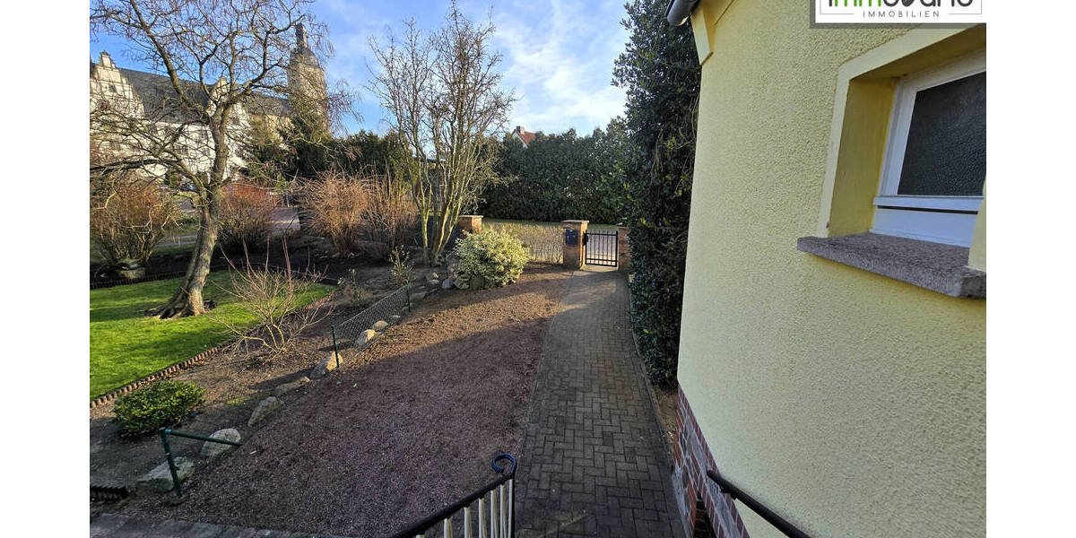 Charmantes Einfamilienhaus mit Schloßblick sucht neue Eigentümer! 4 zimmer