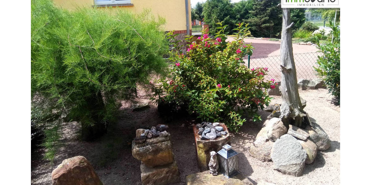 Charmantes Einfamilienhaus mit Schloßblick sucht neue Eigentümer! 4 zimmer