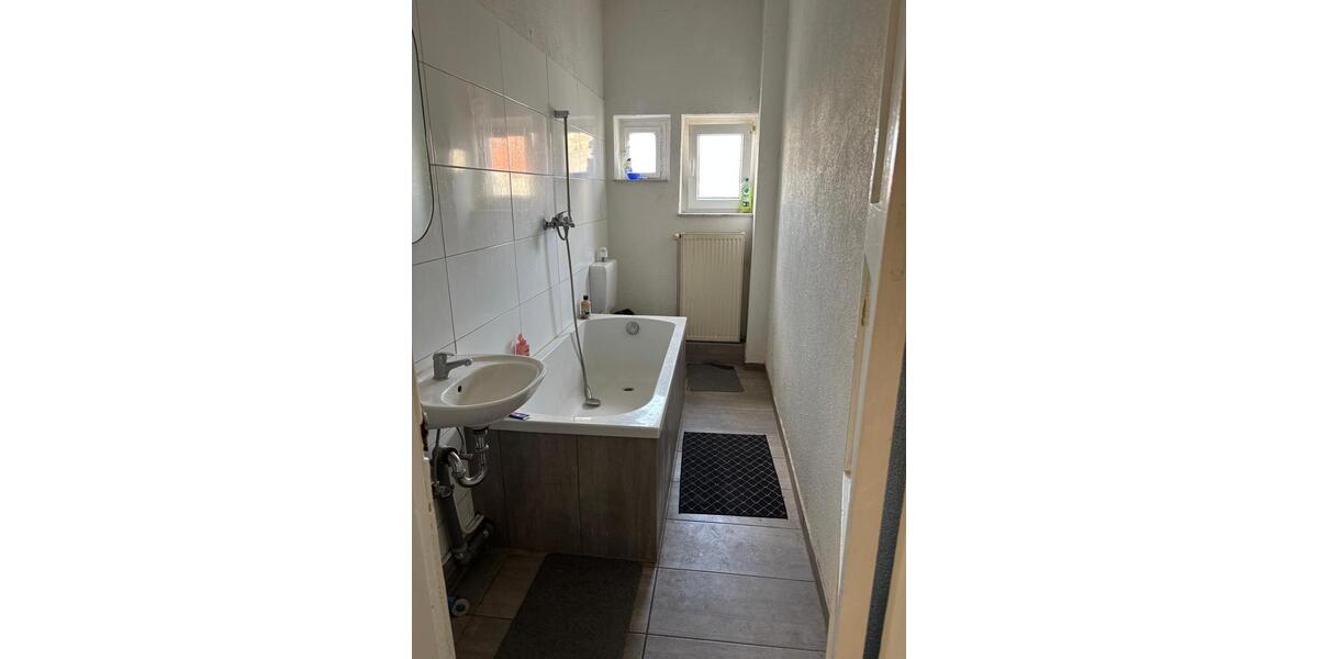 Etagenwohnung Magdeburg Beyendorf-Sohlen - 3 Zimmer, 67 m&sup2;, 450&euro; | Angebot:26690575