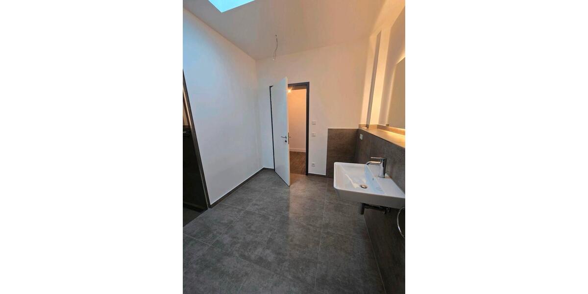 Einfamilienhaus Burg - 2 Zimmer, 77 m&sup2;, 844&euro; | Angebot:24513247