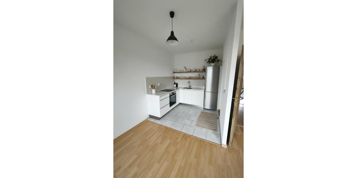 Etagenwohnung Magdeburg Großer Silberberg - 4 Zimmer, 66 m&sup2;, 460&euro; | Angebot:24453370