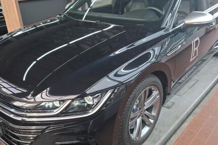 VW Arteon 8.880 km 54.840 &euro; Magdeburg 39128