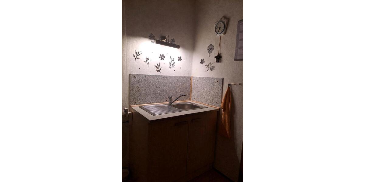 Doppelhaushälfte Wolmirstedt - 6 Zimmer, 120 m&sup2;, 150.000&euro; | Angebot:24839086