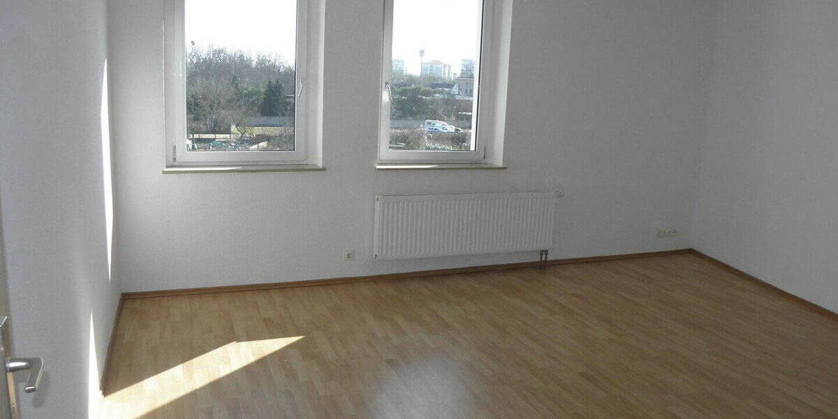 Etagenwohnung Magdeburg Lemsdorf - 2 Zimmer, 60 m&sup2;, 340&euro; | Angebot:26155490