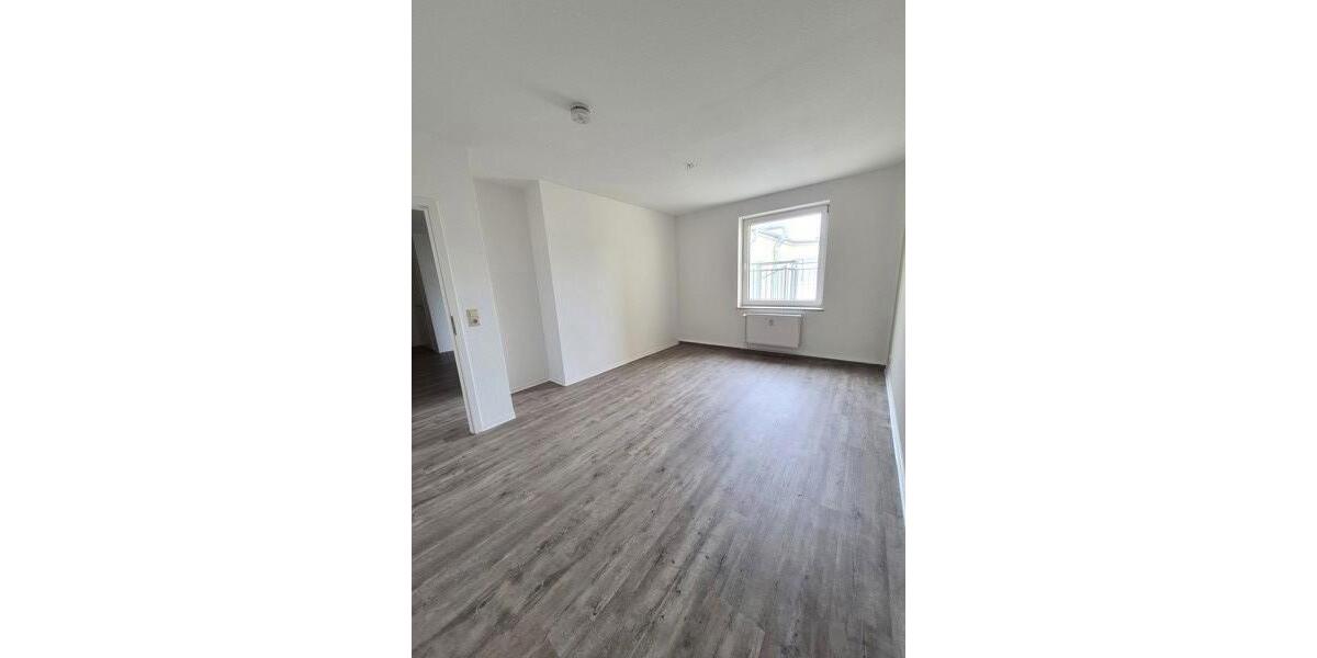 Etagenwohnung Magdeburg Nordwest - 3 Zimmer, 90 m&sup2;, 661&euro; | Angebot:25379558