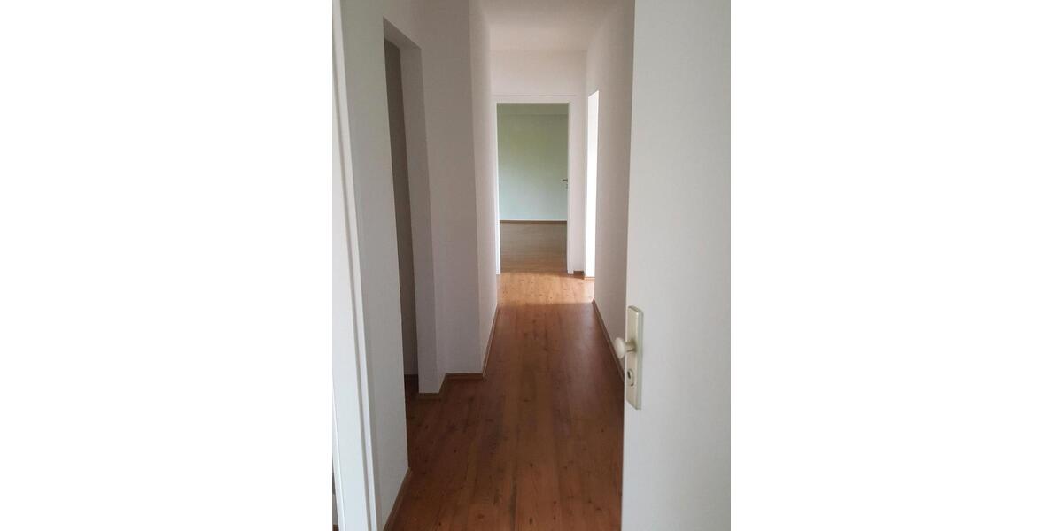Dachgeschoßwohnung Magdeburg Leipziger Straße - 3 Zimmer, 67 m&sup2;, 135.000&euro; | Angebot:26034118