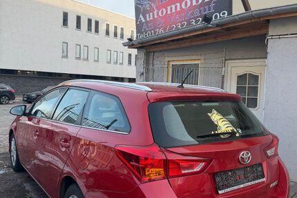 Toyota Auris 264.000 km 4.200 &euro; Magdeburg 39106