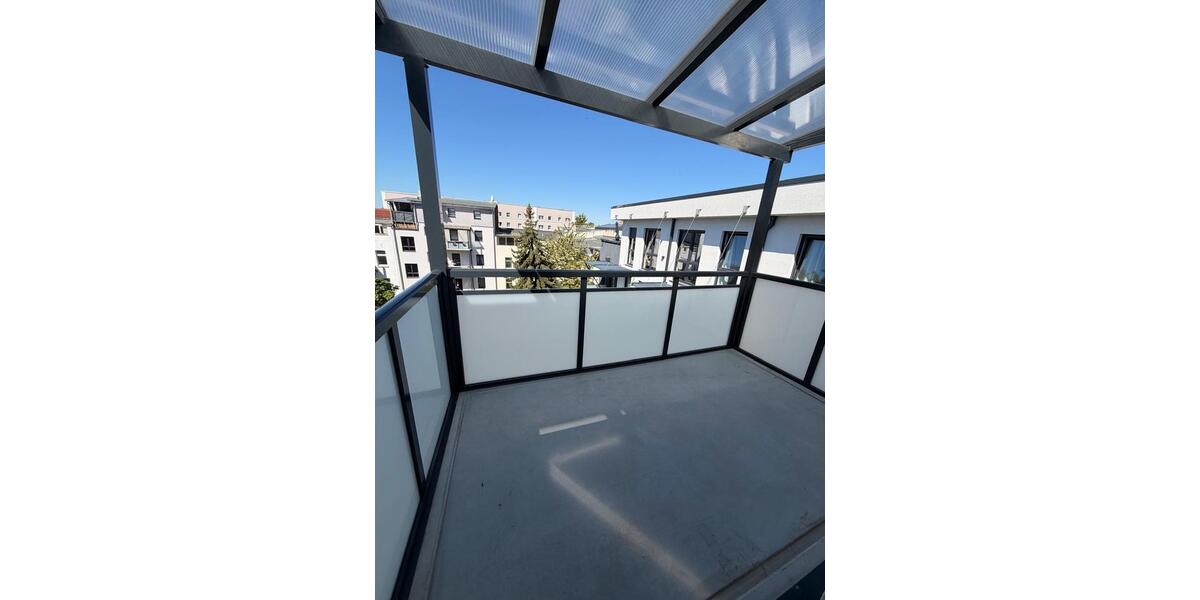 Etagenwohnung Magdeburg Alt Olvenstedt - 3 Zimmer, 64 m&sup2;, 900&euro; | Angebot:26456075