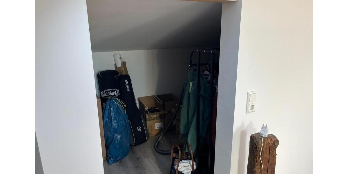 Dachgeschoßwohnung Magdeburg Alt Olvenstedt - 2 Zimmer, 70 m&sup2;, 600&euro; | Angebot:23684416