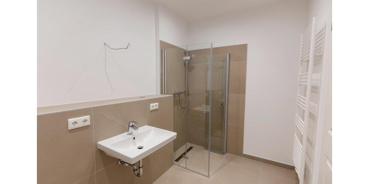 Etagenwohnung Magdeburg Alte Neustadt - 3 Zimmer, 84 m&sup2;, 1.150&euro; | Angebot:24433251