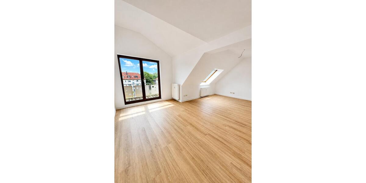 Dachgeschoßwohnung Magdeburg - 3 Zimmer, 85 m&sup2;, 939&euro; | Angebot:26490817