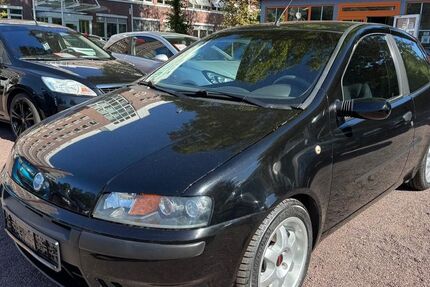 Fiat Punto 143.800 km 1.990 &euro; Magdeburg 39124