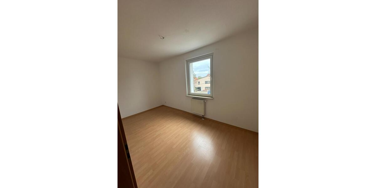 Erdgeschoßwohnung Magdeburg Barleber See - 3 Zimmer, 67 m&sup2;, 500&euro; | Angebot:20606578