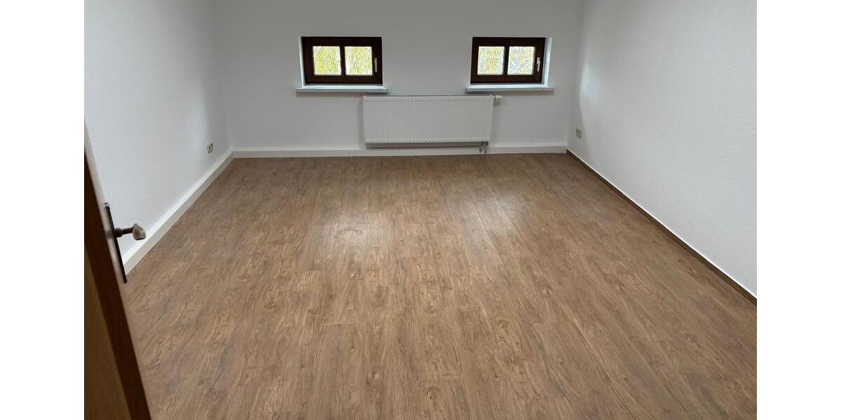 Dachgeschoßwohnung Magdeburg Nordwest - 3 Zimmer, 100 m&sup2;, 874&euro; | Angebot:26216236