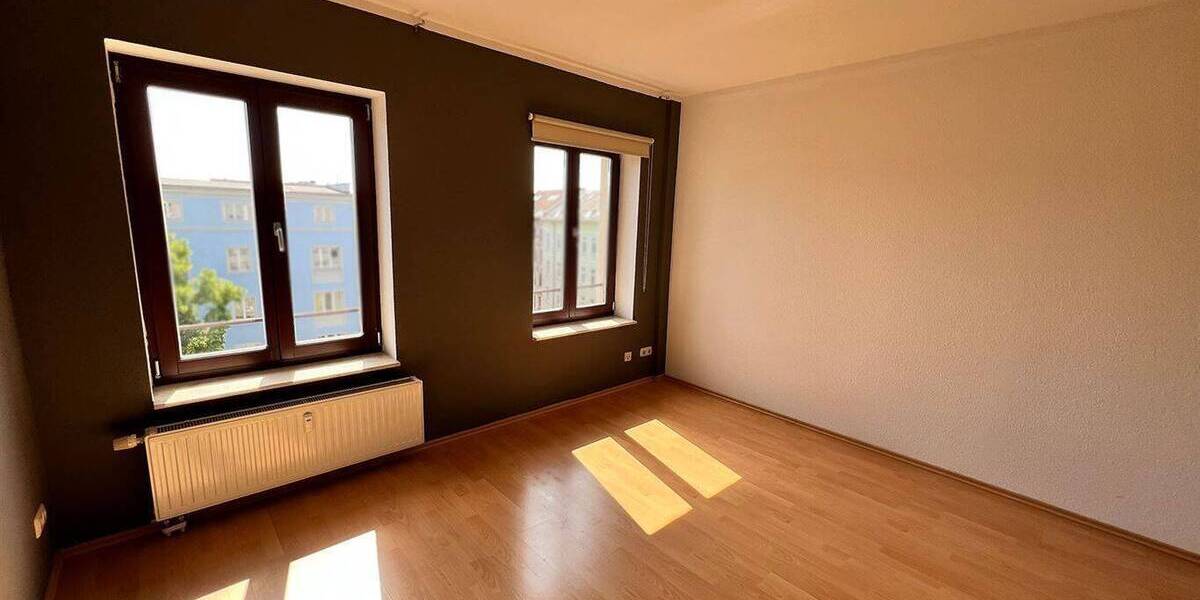 Etagenwohnung Magdeburg Altstadt - 3 Zimmer, 91 m&sup2;, 189.000&euro; | Angebot:25666809