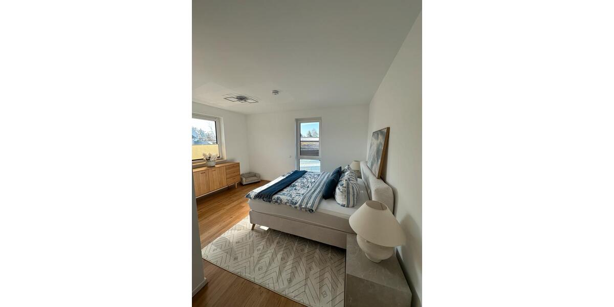 Etagenwohnung Wolmirstedt - 4 Zimmer, 102 m&sup2;, 1.267&euro; | Angebot:26003582