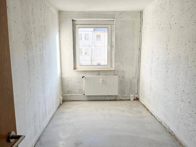 Etagenwohnung Oschersleben Oschersleben - 4 Zimmer, 70 m&sup2;, 373&euro; | Angebot:26869354