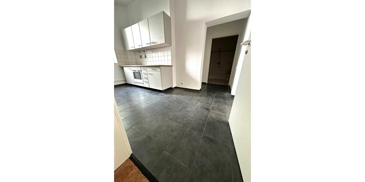 Etagenwohnung Magdeburg Großer Silberberg - 2 Zimmer, 50 m&sup2;, 425&euro; | Angebot:26416333