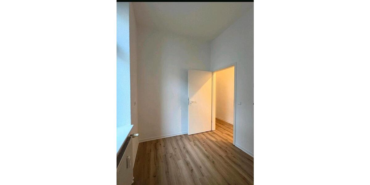 Etagenwohnung Magdeburg Nordwest - 2 Zimmer, 63 m&sup2;, 444&euro; | Angebot:26688100