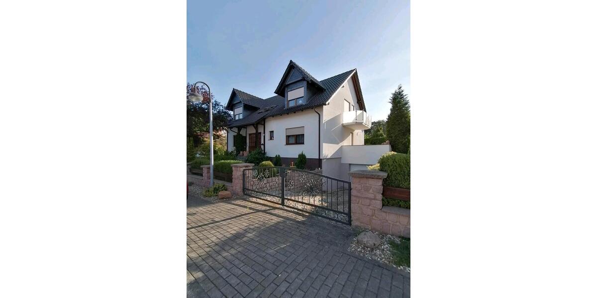 Einfamilienhaus Erxleben - 10 Zimmer, 229 m&sup2;, 395.000&euro; | Angebot:26882977