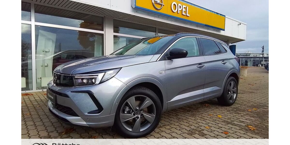 Opel Grandland (X) 14.615 km 25.850 &euro; Schönebeck (Elbe) 39218