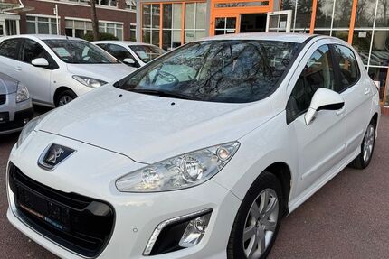 Peugeot 308 143.800 km 4.990 &euro; Magdeburg 39124