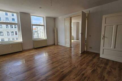 Wohnung Magdeburg Stadtfeld Ost - 2 Zimmer, 82 m&sup2;, 639&euro; | Angebot:25787746