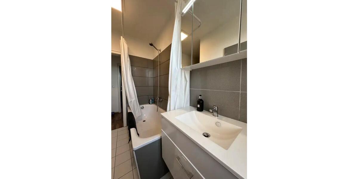 Dachgeschoßwohnung Magdeburg Nordwest - 3 Zimmer, 75 m&sup2;, 900&euro; | Angebot:24705694