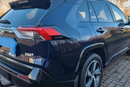 Toyota RAV 4 54.000 km 35.990 &euro; Magdeburg 39120