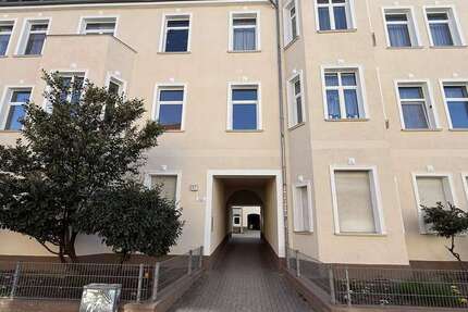 Wohnung Magdeburg Nordwest - 2 Zimmer, 43 m&sup2;, 412&euro; | Angebot:26186203