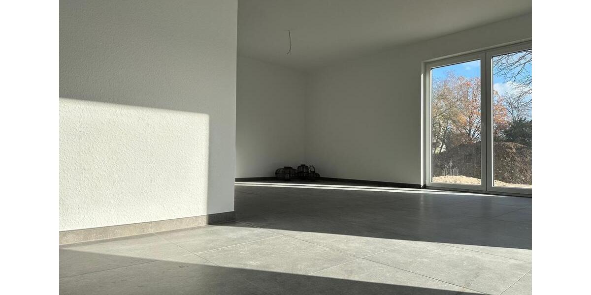 moderne Stadtvilla zur Miete - Erstbezug in energieeffiziente Neubau-Doppelhaushälfte 4 zimmer