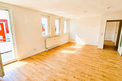 Neu! 79 m² - 4-Raum, Balkon, Gast-WC 4 zimmer
