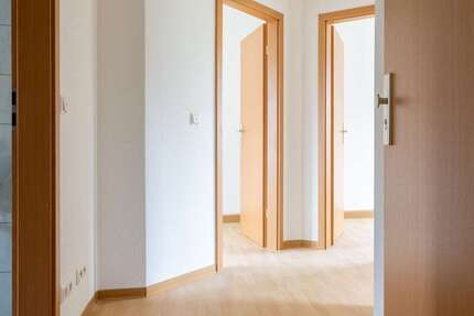 Wohnung zum Mieten in Schönebeck 287,10 € 38.28 m² 2 zimmer