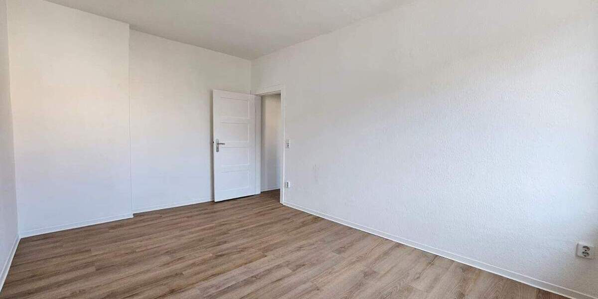 Zimmer Magdeburg Fermersleben - 2 Zimmer, 48 m&sup2;, 290&euro; | Angebot:26187684