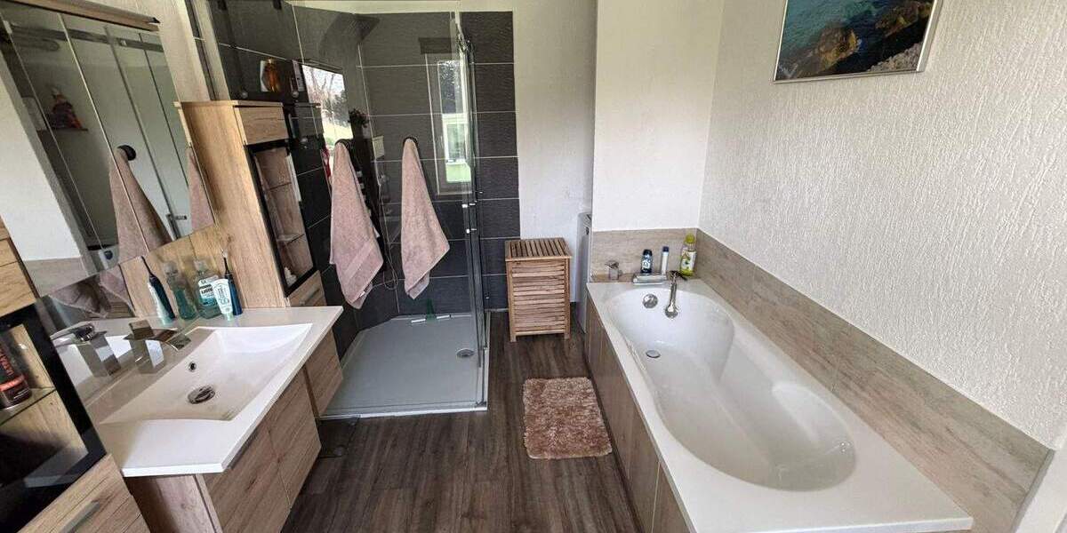 Einfamilienhaus Möckern Göbel - 5 Zimmer, 166 m&sup2;, 185.000&euro; | Angebot:25335990