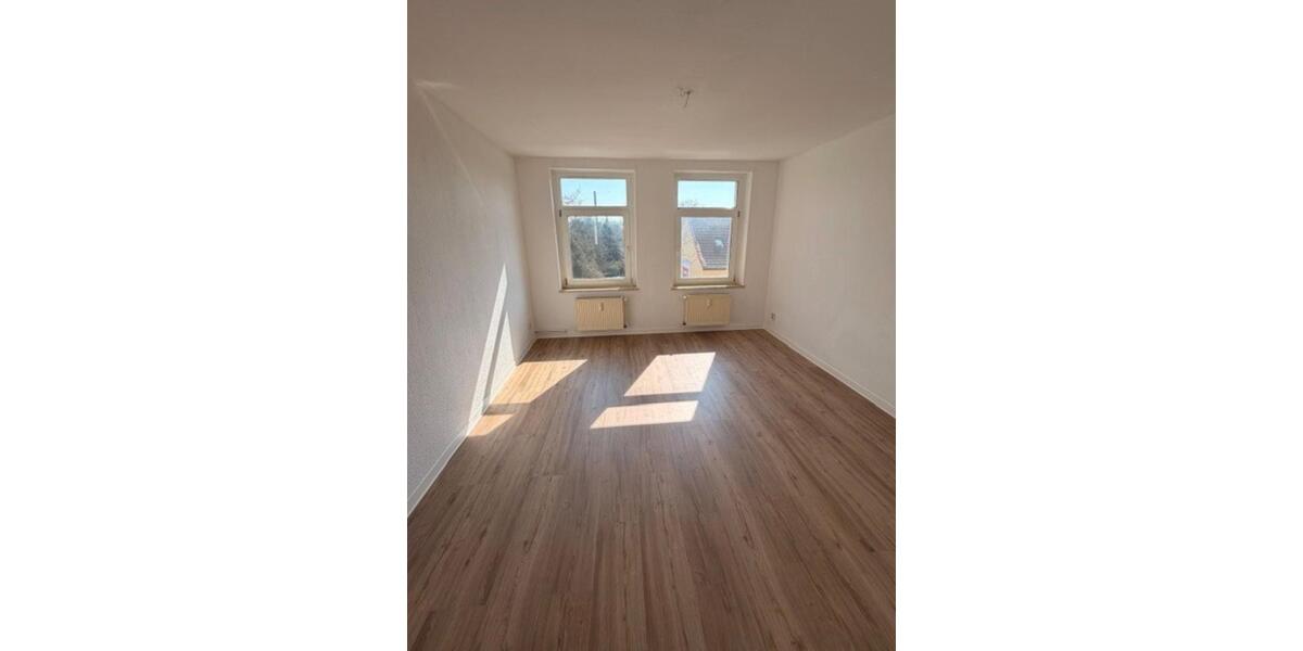 Etagenwohnung Magdeburg Leipziger Straße - 4 Zimmer, 79 m&sup2;, 555&euro; | Angebot:25783712