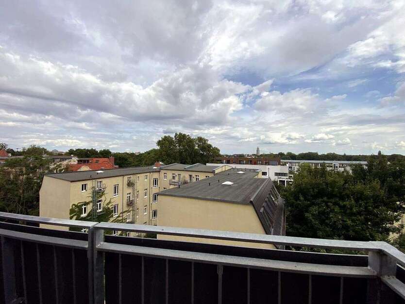 Wohnung zum Mieten in Magdeburg 803 € 89.18 m²