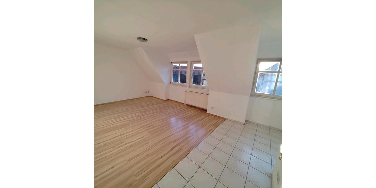 Dachgeschoßwohnung Haldensleben - 1 Zimmer, 46 m&sup2;, 67.000&euro; | Angebot:27258962
