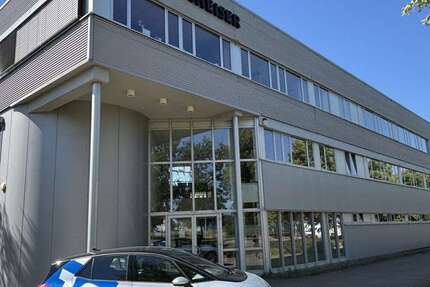 Büro in Barleben 1.250.000 € 1335.75 m² zimmer