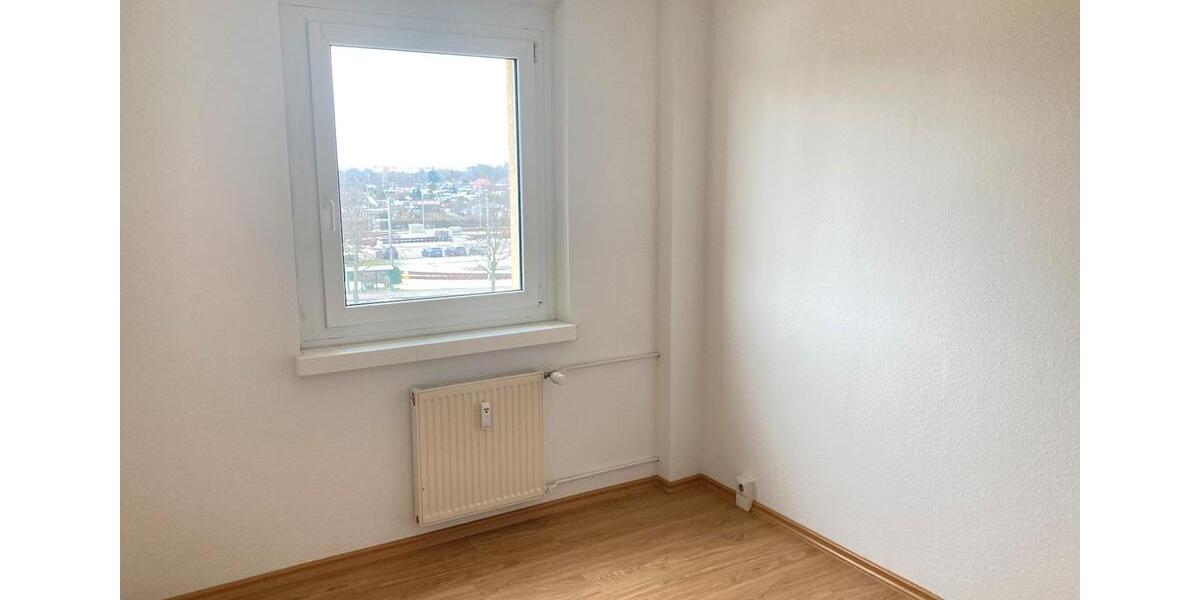 Etagenwohnung Magdeburg Großer Silberberg - 4 Zimmer, 90 m&sup2;, 678&euro; | Angebot:26660657