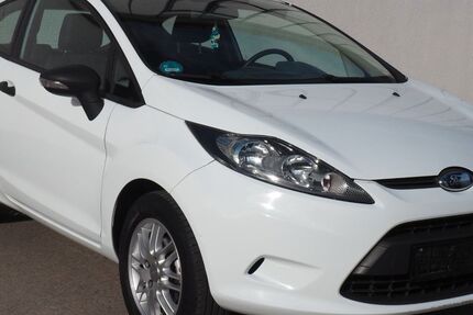 Ford Fiesta 113.186 km 2.990 &euro; Magdeburg 39128