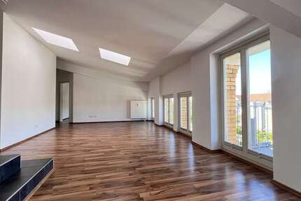 Wohnung Magdeburg Neue Neustadt - 2 Zimmer, 86 m&sup2;, 655&euro; | Angebot:24622756