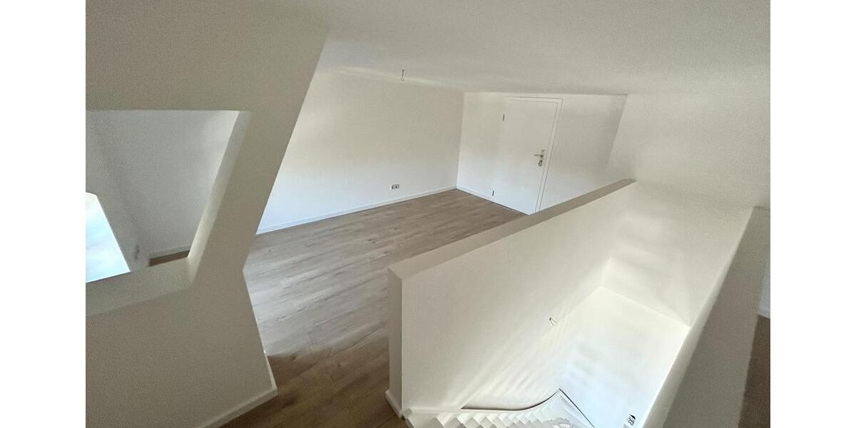 Maisonettenwohnung Magdeburg Alte Neustadt - 3 Zimmer, 83 m&sup2;, 700&euro; | Angebot:25431886