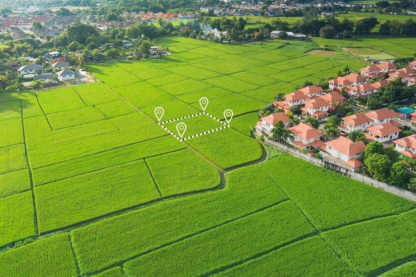 Grundstück zu verkaufen in Burg (bei Magdeburg) 950.000 € 7800 m²