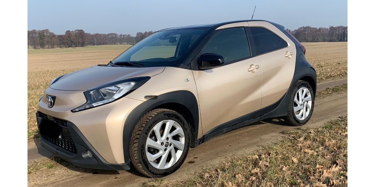 Toyota Aygo (X) 34.000 km 14.990 &euro; Hohenziatz 39291