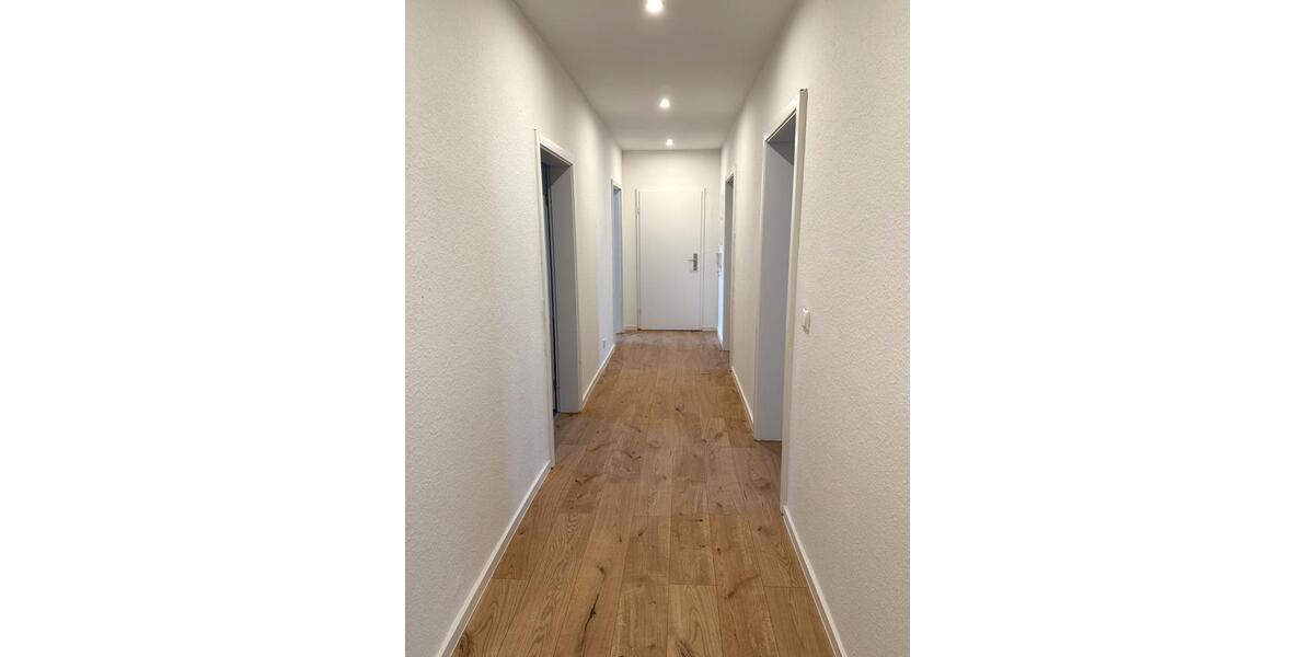 Erdgeschoßwohnung Magdeburg Nordwest - 4 Zimmer, 118 m&sup2;, 1.058&euro; | Angebot:24979190