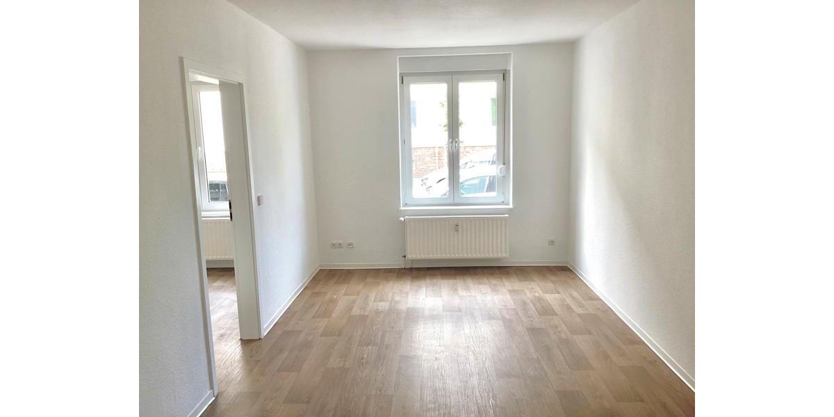 Erdgeschoßwohnung Magdeburg Leipziger Straße - 4 Zimmer, 97 m&sup2;, 650&euro; | Angebot:26657562