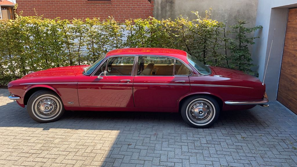 Jaguar XJ12 191.000 km 21.490 &euro; Zielitz 39326
